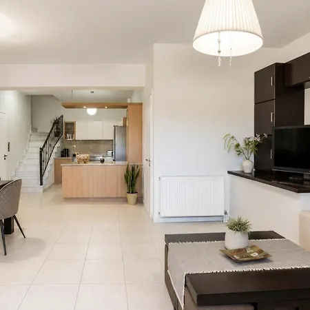 בית נופש Syros Sun - Terrace Open Views Near Airport Rozia